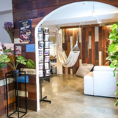 Qilombo Hostel Silom - Hq Bangkok Eksteriør bilde