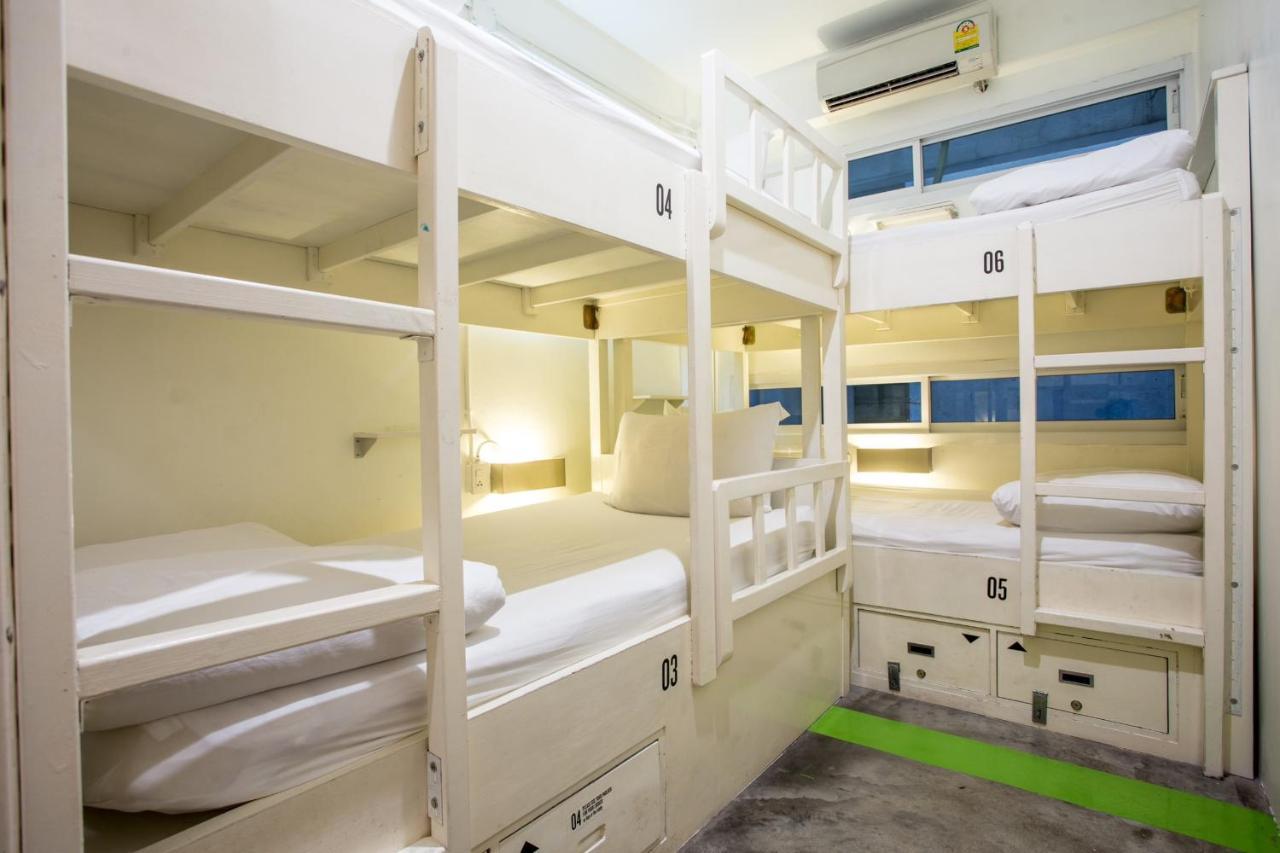 Qilombo Hostel Silom - Hq Bangkok Eksteriør bilde