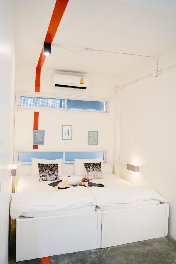 Qilombo Hostel Silom - Hq Bangkok Eksteriør bilde
