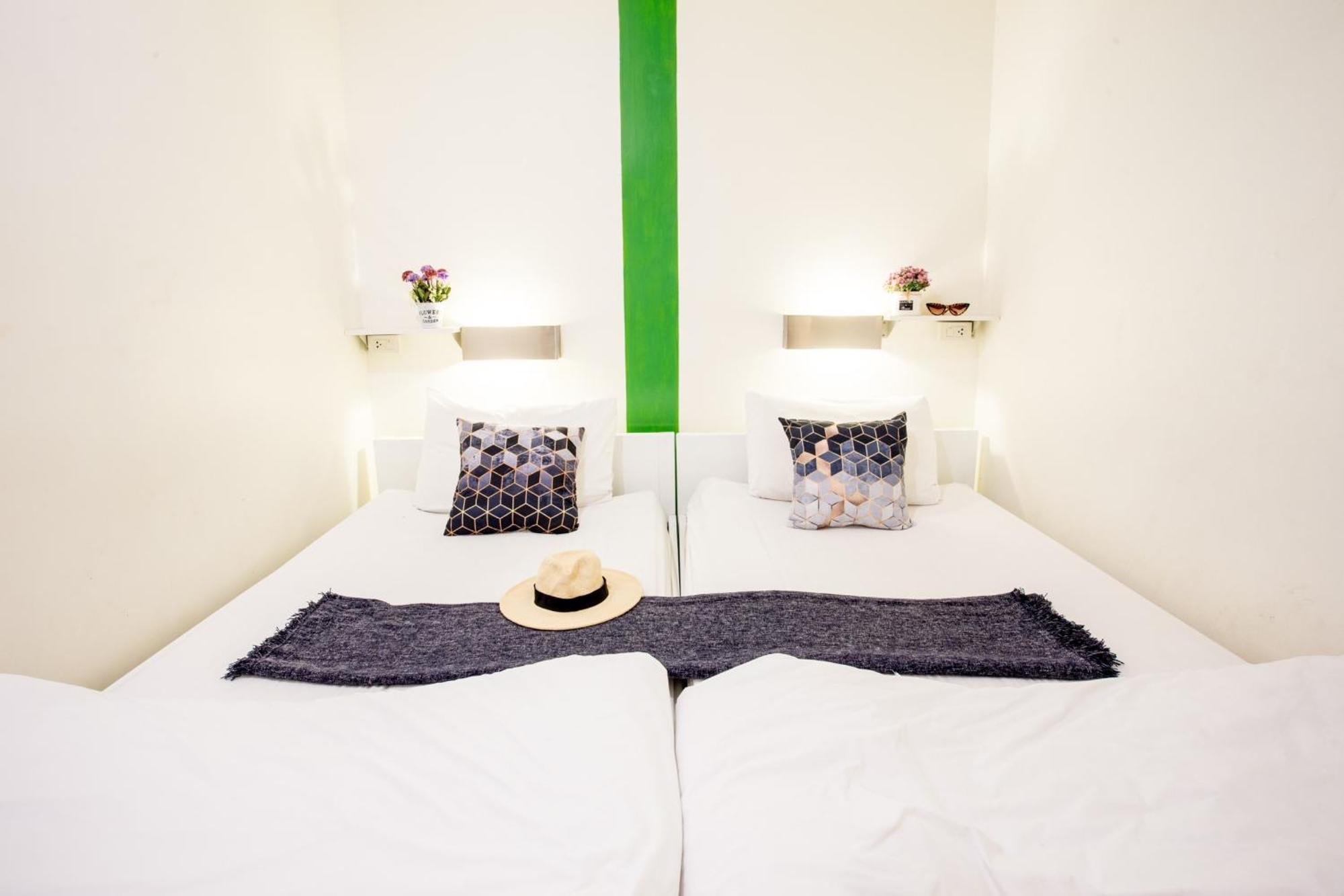 Qilombo Hostel Silom - Hq Bangkok Eksteriør bilde